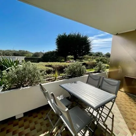 Apartment 30m² A Quiberon, Proche Plage, Quartier Calme, 4 Pers, Bien Equipe - Fr-1-478-104 *